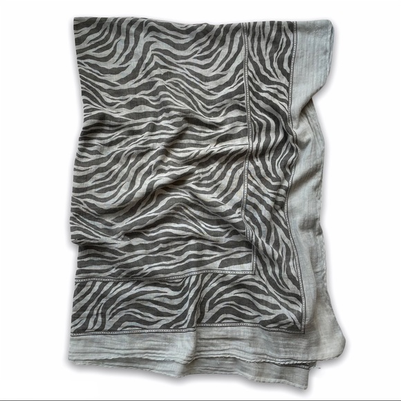 Large Vintage Zebra Print Scarf - Picture 1 of 7